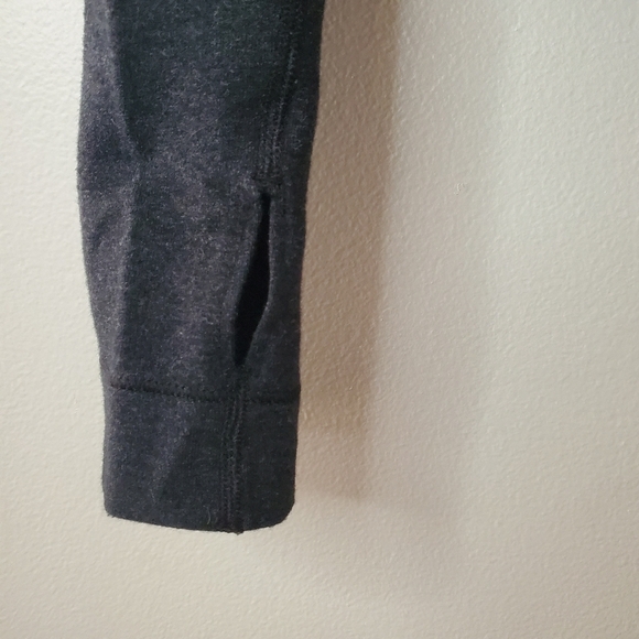 Women's Grey/Charcoal, Lululemon Iconic Wrap Sweater, Size 6 - Picture 6 of 11